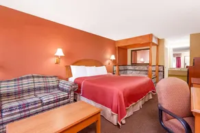 Travelodge by Chattanooga/Hamilton Place - Image 2