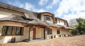 Winelands Villa Guesthouse and Cottages - Image 4