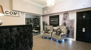 Apartments at Number 10 The Abbey - Image 4