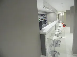 Winecity Boutique Hotel - Image 2