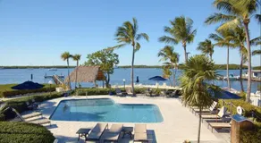 Coconut Palm Inn - Image 2