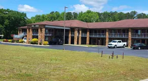 American Inn Chesapeake - Portsmouth - Image 4