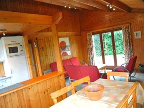 Cozy Holiday Home in Somme-Leuze with Private Garden - Image 4