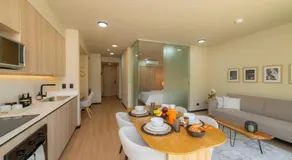 BEE Suites Santa Ana - San Jose - Image 3