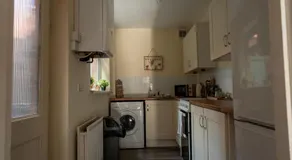 Caras Place , Falls Road - Image 4