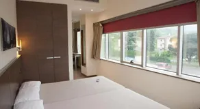 Hotel Izelai - Image 5