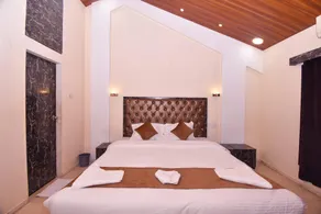 Blue waters resort - Image 2