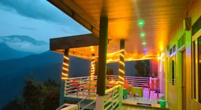 Chaukhamba view Resort - Image 4