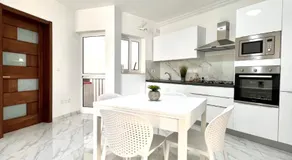 Condo with Patio overlooking Piazza - Image 5