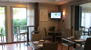 Top Motel - Image 4