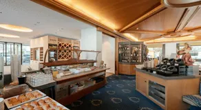 Hotel Cristallo - Image 5