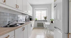 Cozy Central Luleå Apartment Steps from Train & Bus - Image 4
