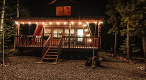 Covered Hot Tub Getaway Sleeps 9 - Image 5