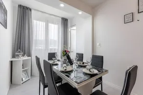 Apartamento Jamblip - Apartamento com 2 Quartos e Varanda - Image 3