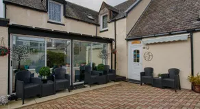 Pitfaranne Guest House - Image 4