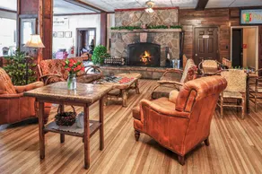 Diamond - The Historic Crags Lodge - 1BD - Image 4
