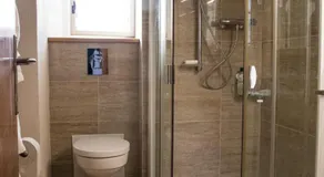 U Černého kocoura a zeleného stromu - Image 2