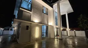 Khoo Family Villa - Image 4