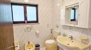 Family house - Image 2