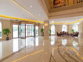 Royal International Hotel Shanghai Disneyland - Image 2