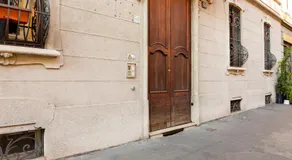 Newly Renovated Loft near Centrale - Image 3