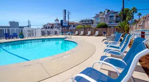 Edgewater Beach Inn - Image 3