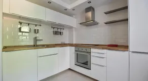 Standard Apartment by Hi5 - Close to Buda Castle - Image 4