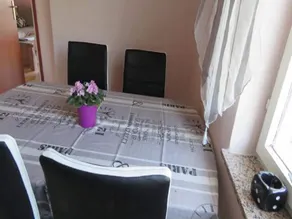 One Bedroom Apartment - Image 5
