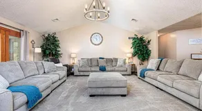Blissful Mountain Getaway - Manor on 46 acres - Image 4