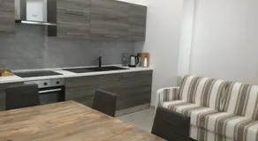 Kaloneiro Guest House - Image 2