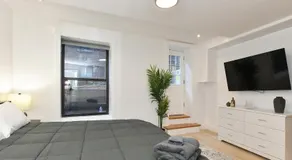 The Pearl-3BR 2 Bath Boutique Apartment NYC - Image 2