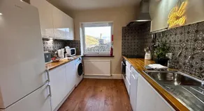 Kearton Guest House - Image 4