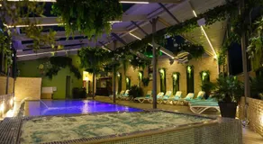Hotel Regal - Image 1