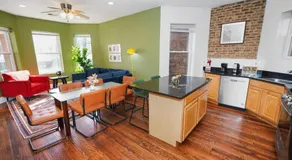 King Bed 6BR Chicago with Pool Table Sleeps 16 Near Humboldt Park - Image 2