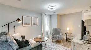 2 Mi to Uptown: Centrally Located Kingston Apt! - Image 2