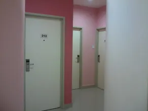 YY48 Hotel ( 2 Mins Walk From Masjid Jamek LRT Station ) - Image 4