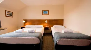 Bank Street Lodge - Image 2