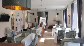 The Ship Hotel - Image 3