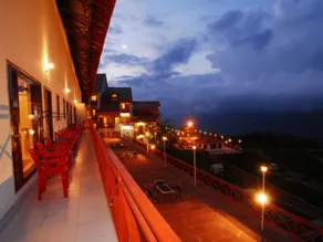 Clifftop Club - Image 2
