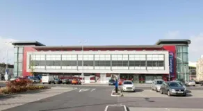 Travelodge Llanelli Central - Image 5