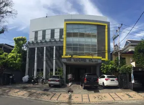 The Orchid Hotel - Image 3