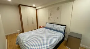 Cozy Room in Modern Apartment - Perfect Location - Image 5