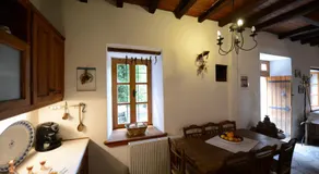 Aronia Stone House - Image 5