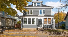 Bde Maka Stay - Classic 5 BR Heart of Uptown - Hennepin & Lyndale - Close to Lakes - Image 5