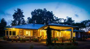 Monica Garden Bungalow - Image 4