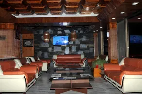 Hotel Pameer - Image 2