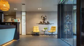 Hotel Aalsmeer - Image 3