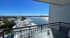 Maroochydore Riverfront Apartment - Image 2
