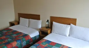 Carlton Hotel - Image 2