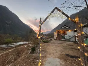 Moksha Woodhouse - Image 5